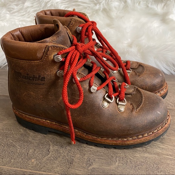 Vibram Shoes - Raichle Vibram Swiss Vintage Hiking boots Size 7